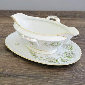 Vintage Franconia Hawthorn Gravy Boat, White Flowers & Leaves, Gadroon Border